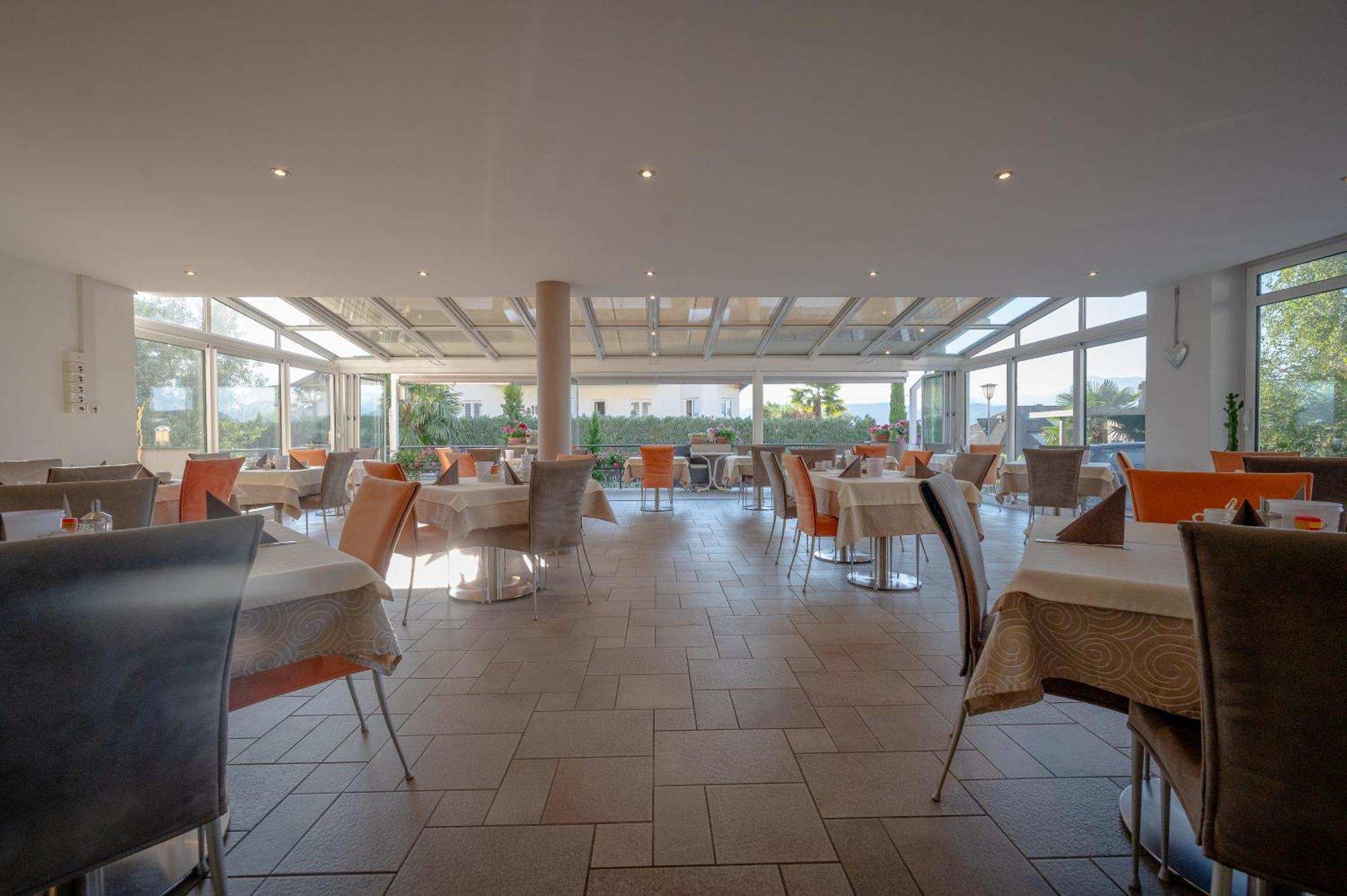 Garni Hotel Peterlinhof Кальдаро Экстерьер фото